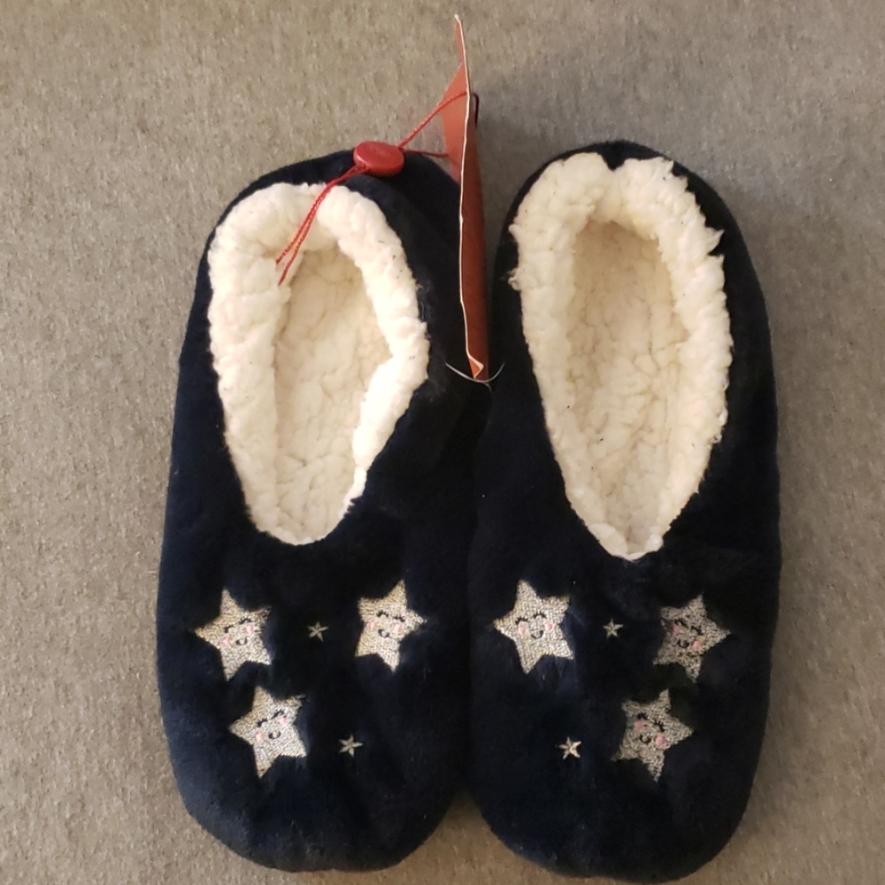 NWT Plush Navy Embroidered Star Slippers Sz. S/M